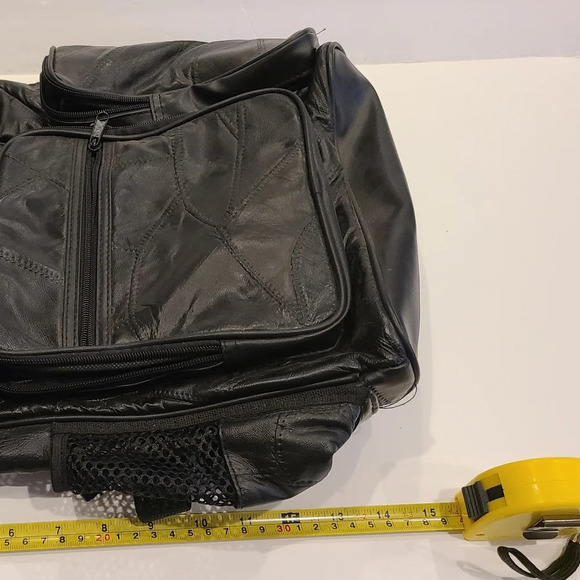 NWT Diamond plate Buffalo leather  backpack patches black color - Picture 6 of 13